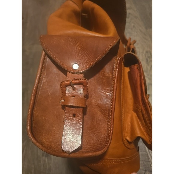leather backpack - Picture 3 of 8